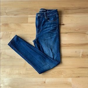 American Eagle Super High Rise Jegging